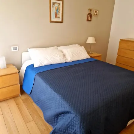 Daire Laura Home- 1 Min Dalla 10 Min Dal Centro Pescara